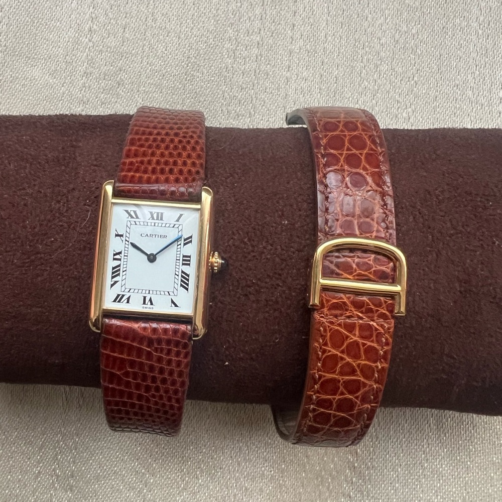 Cartier Tank Louis Paris Mechanical Ref 78086 | 18k Gold Deployant + Adtl Strap